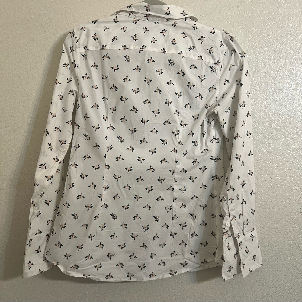 Banana Republic Riley Magnolia Floral shirt casual workwear button down shirt - Picture 3 of 10